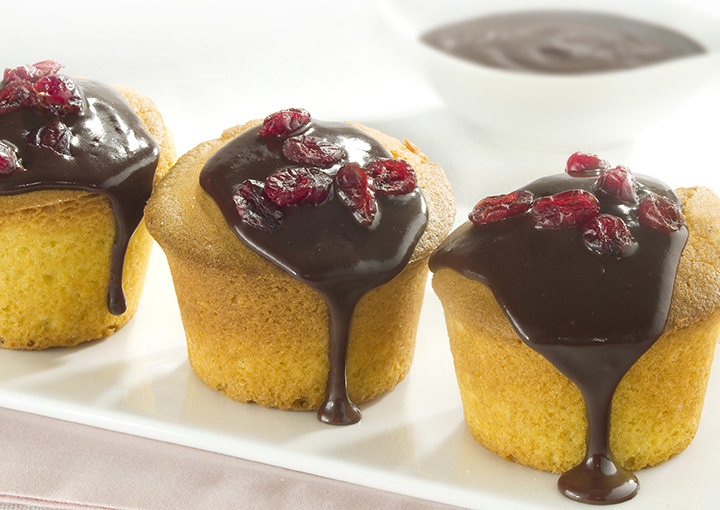 Muffins con salsa al cioccolato