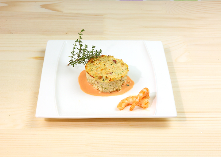 Tortino di zucchine con mousse di gamberi