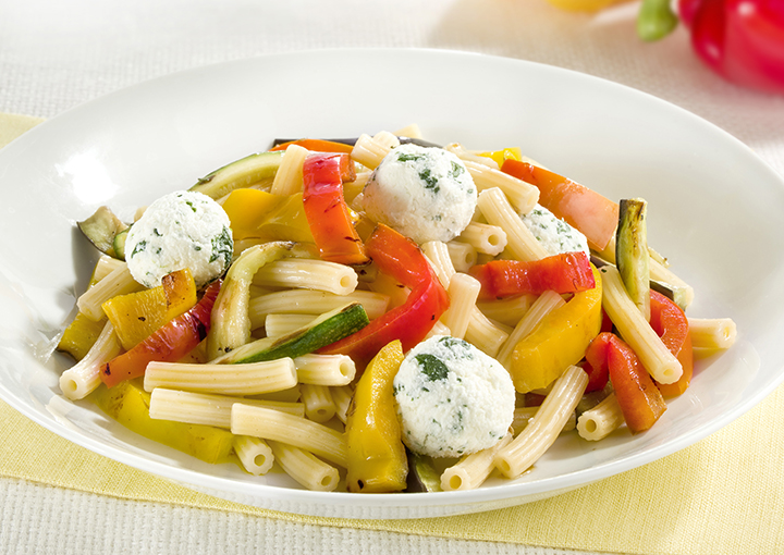 Sedanini rigati con polpettine di ricotta