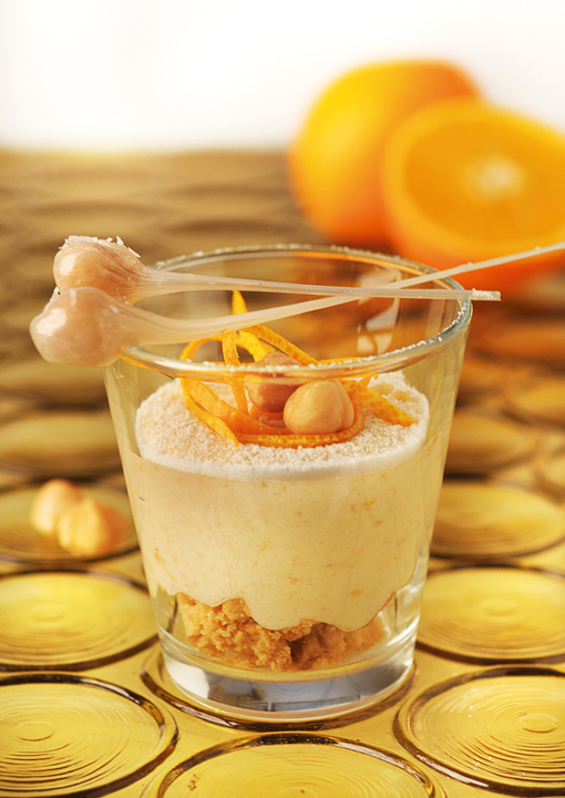 Crema di mascarpone con nocciole e arancia