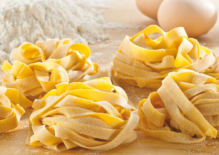 Tagliatelle emiliane all'uovo