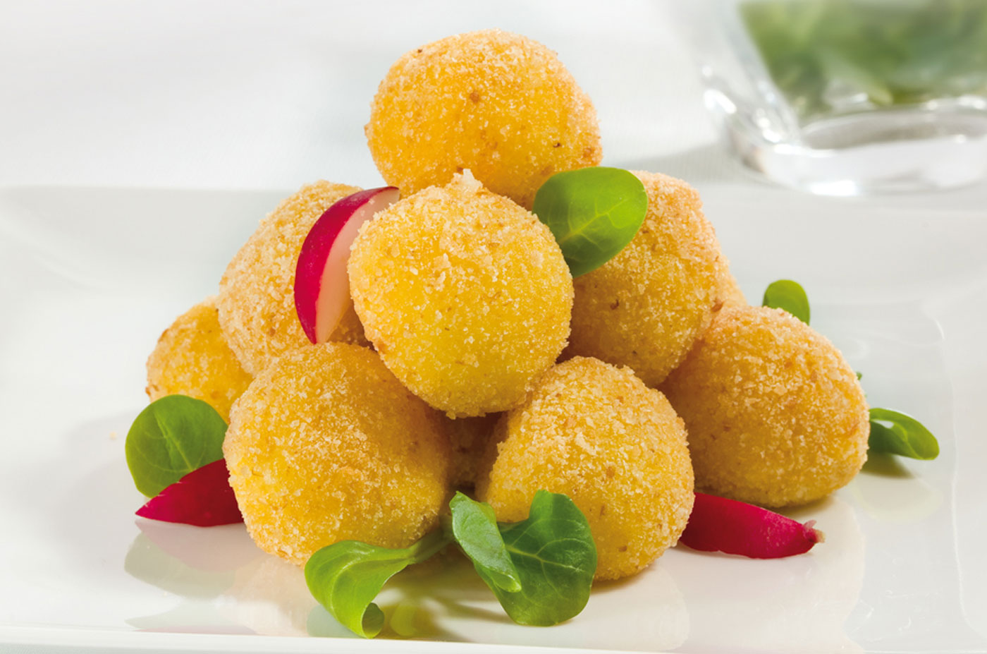 Gemme di mozzarella dorate