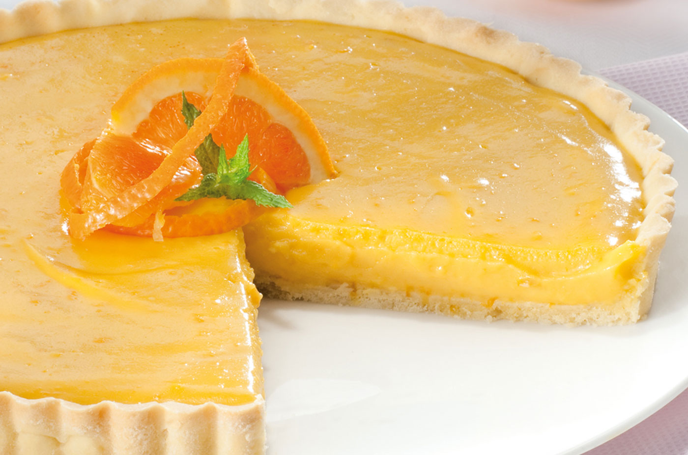 Crostata leggera con crema e arance
