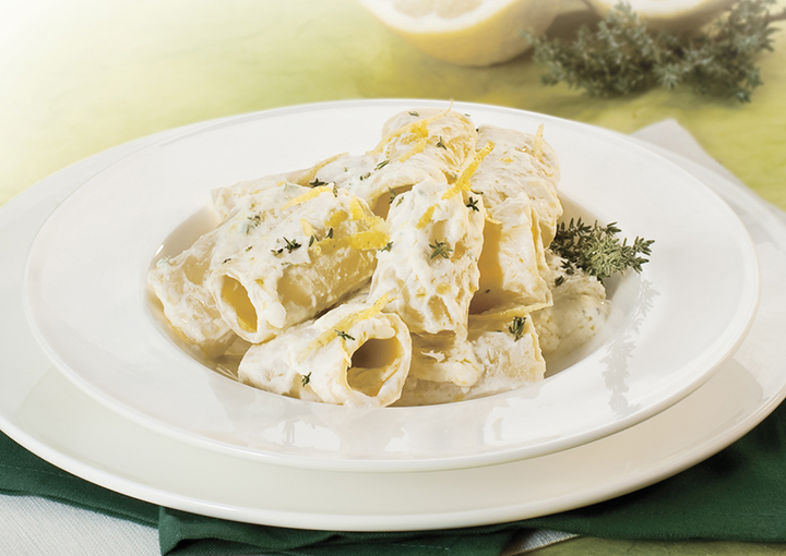 Paccheri alla ricotta e timo con olio al limone