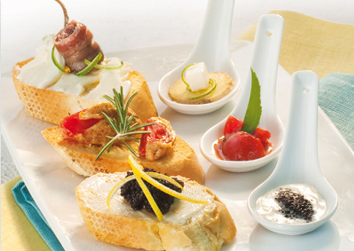 Crostini di pane con burro al sapore di mare