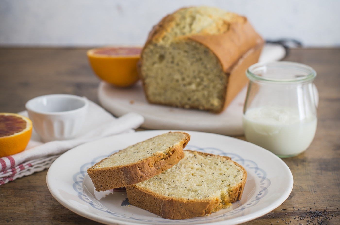 Plumcake all'arancia e semi di papavero