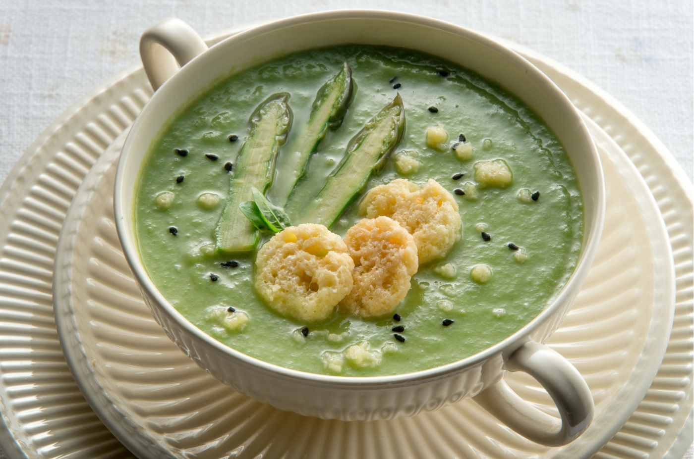 Crema di asparagi e patate, con Groksì