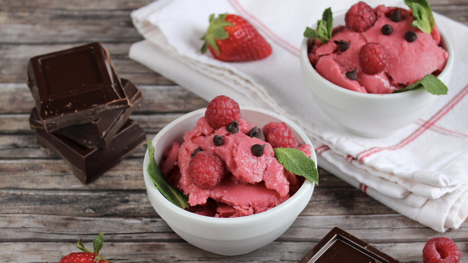 Yogurt frozen ai frutti rossi