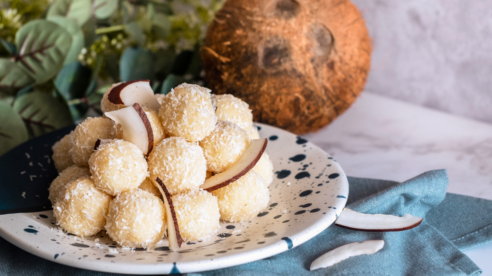 Tartufini al cocco e mascarpone