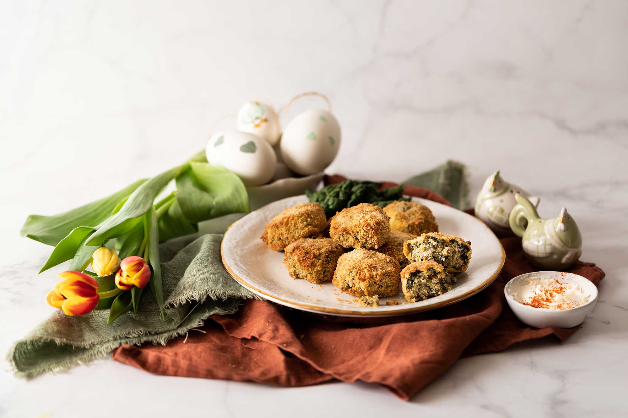 Gallette di quinoa con ricotta e spinaci e dip di yogurt